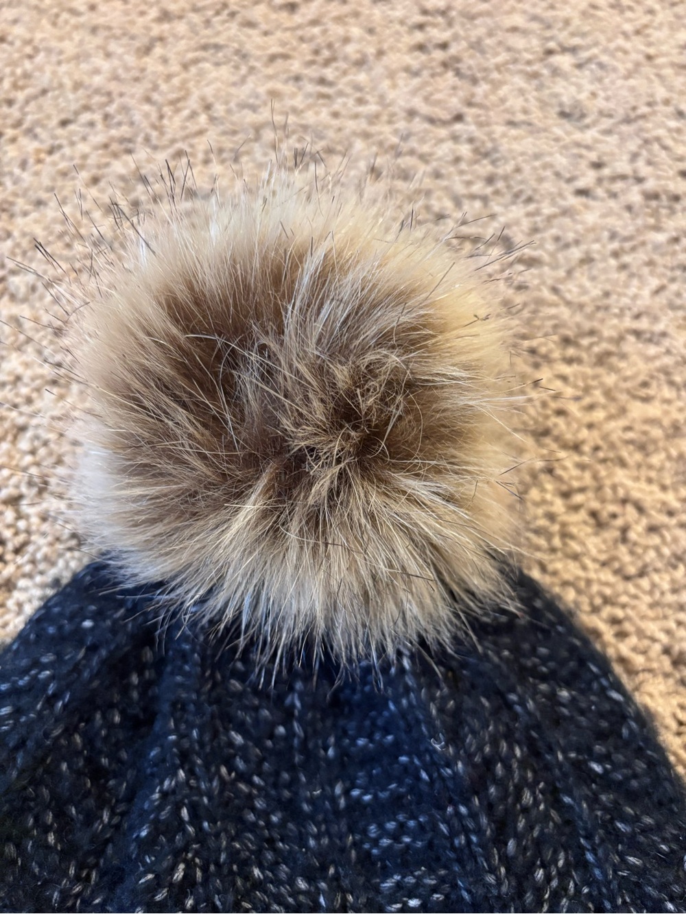 David and Young “Dog Mom” Pom Pom Hat - Picture 4 of 6